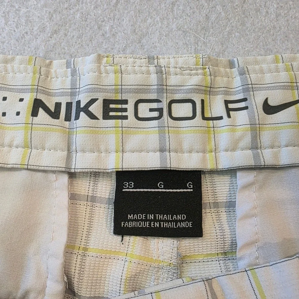 Nike Golf Dri-FIT Plaid Shorts Mens 33 White Grey Yellow 381268-100 Read